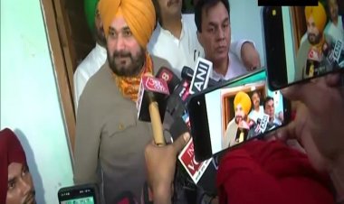 नवजोत सिंह सिद्धू ने किया ऐलान- जब तक आरोपी की गिरफ्तारी नहीं होगी तब तक करूंगा भूख हड़ताल