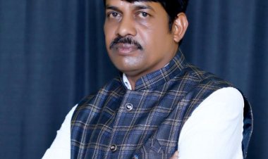 छत्तीसगढ़ मनवा कुर्मी क्षत्रिय समाज धमधाराज के राजप्रधान प्रत्याशी चन्द्रशेखर परगनिहा हसदावाले हमार आवाज से रूबरू होते हुए अपने विचार और कार्य के बारे में जानकारी दी
