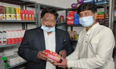 कुनकुरी में धनवंतरी मेडिकल स्टोर का  संसदीय सचिव युड़ी मिंज ने किया शुभारम्भ  धनवंतरी मेडिकल स्टोर में मिलेगी सस्ती दवाई :-युड़ी मिंज