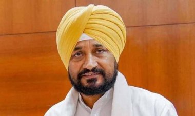 पंजाब में सबसे बड़ा उलटफेर, सीएम चरणजीत सिंह चन्नी दोनों सीटों पर पिछड़े