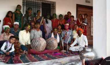 सदगुरु कबीर सेना छत्तीसगढ़ के अभनपुर ब्लॉक केंद्राध्यक्ष श्री भगत राम पटेल जी के नेतृत्व में  होली मिलन का कार्यक्रम संपन्न