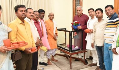 मुख्यमंत्री को छत्तीसगढ़ कुम्भकार समाज के महासभा में शामिल होने मिला न्योता