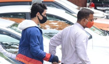 ड्रग्स केस में आर्यन खान को मिली क्लीन चिट, NCB ने कॉर्डेलिया क्रूज़ केस में चार्जशीट फाइल की