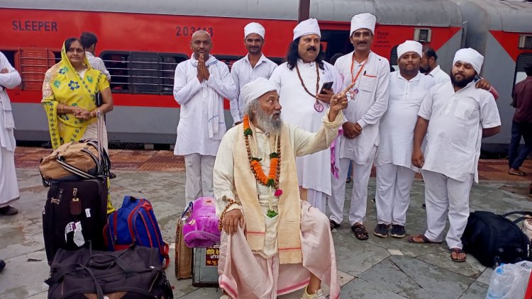 साभार सद्विप्र समाज सेवा एवं सदगुरु कबीर सेना के संस्थापक सद्गुरु स्वामी कृष्णानंद जी महाराज की अनमोल कृति रहस्य में लोक से