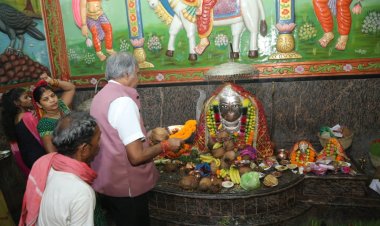 टिकरापारा रायपुर में शिव मंदिर के भूमि पूजन कार्यक्रम में शामिल हुए पूर्व मंत्री व विधायक बृजमोहन अग्रवाल