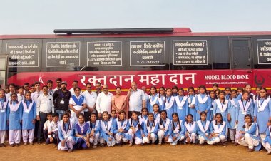 भरत देवांगन शासकीय उच्चतर माध्यमिक विद्यालय खरोरा में राष्ट्रीय सेवा योजना इकाई तथा स्काउट गाइड व एमिटी यूनिवर्सिटी के संयुक्त तत्वावधान में रक्तदान शिविर का आयोजन