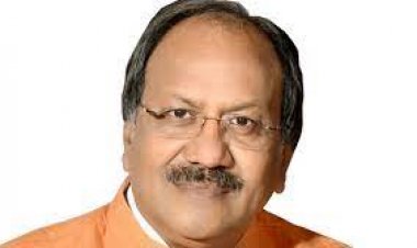 छ.ग. में बिगड़ती स्वास्थ्य सुविधाओं को लेकर पूर्व मंत्री व विधायक बृजमोहन अग्रवाल ने कांग्रेस पर बोला हमला  संजीवनी व महतारी एक्सप्रेस नहीं मिलने से प्रसूता की मौत की घटना बेहद चिंताजनक: बृजमोहन अग्रवाल