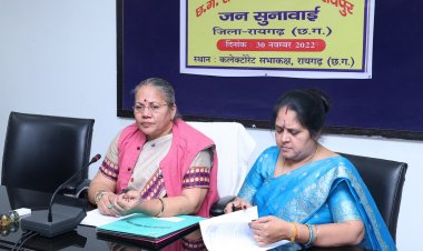 इंस्ट्राग्राम में शुरु हुआ प्रेम, भाग कर शादी और फिर तलाक तक पहुंचा मामला  विधिवत तलाक के लिए आयोग ने विधिक सहायता के साथ उपलब्ध कराया वकील  सोशल मीडिया के माध्यम से जीवन साथी तलाशने में बरते सर्तकता-डॉ.किरणमयी नायक