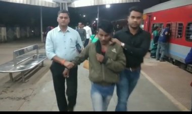 बड़ी खबर, वैशालीनगर थाने से हथकड़ी सहित भागे लूट का आरोपी पकड़ा गया