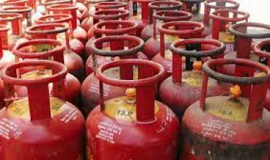 LPG सिलेंडर के फिर बढ़े दाम,  महंगाई की एक और मार..