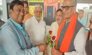 बीजेपी में 30 से 40 प्रतिशत चेहरे बदले जाएंगे, नए लोग आएंगे। हमारी सतत प्रक्रिया जिताऊ उम्मीदवार का चयन करेंगे।भाजपा प्रभारी ओम माथुर का बड़ा बयान