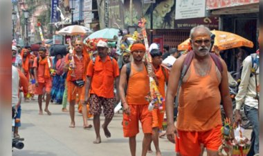 यूपी सरकार ने कांवड़ यात्रा के दौरान हथियारों के प्रदर्शन पर रोक लगाई