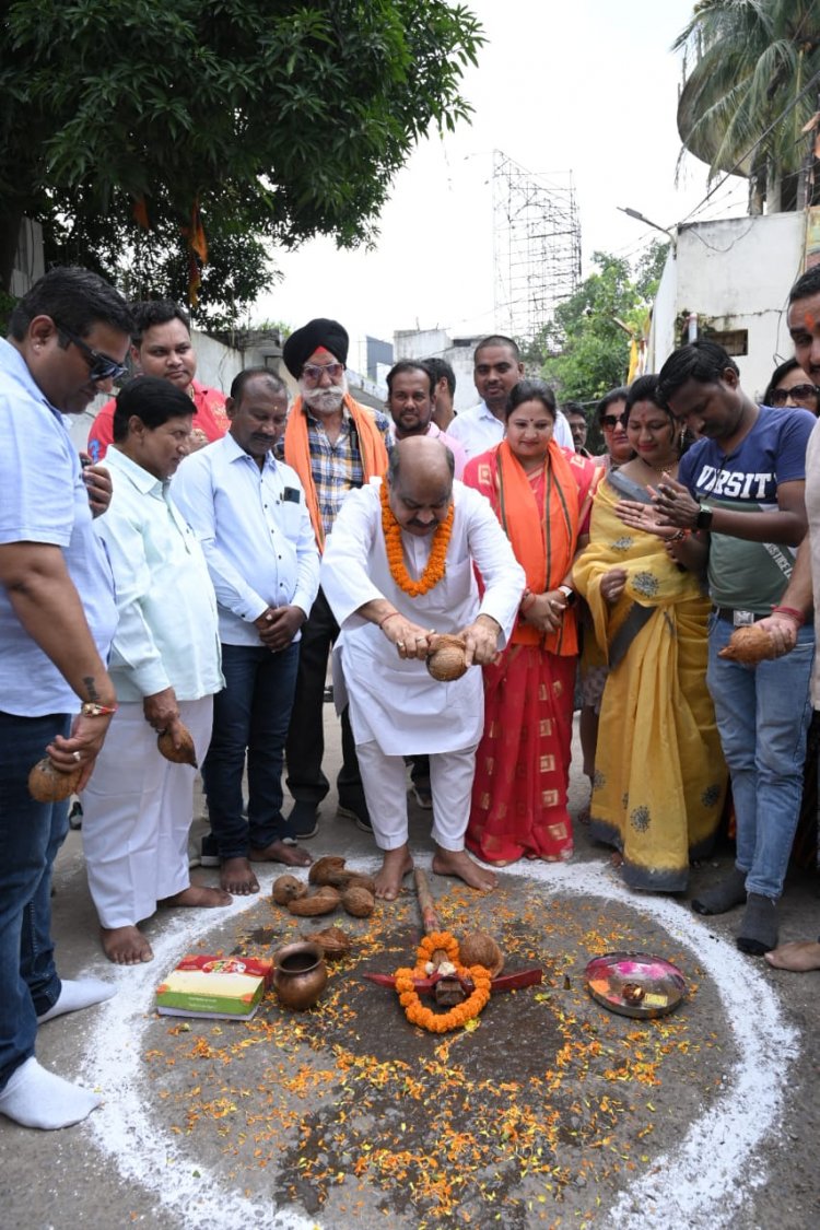 विधायक ने किया करोड़ों रुपये के विकास कार्यो का भूमिपूजन