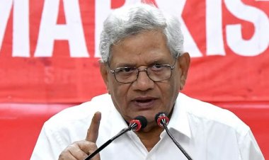 माकपा के महासचिव सीताराम येचुरी की हालत नाजुक, आईसीयू में पहुंचाए गए