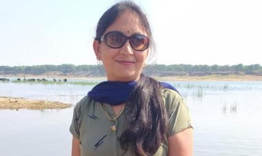 प्यास को प्यासा मिला