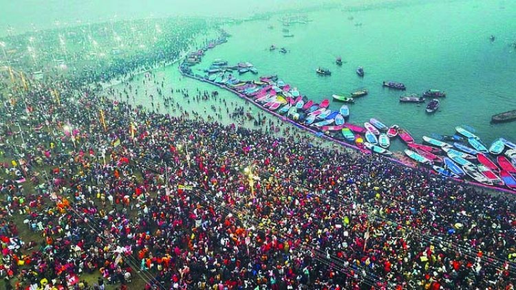 पौष पूर्णिमा की प्रथम डुबकी के साथ महाकुंभ का शुभारंभ, 80 लाख भक्तों ने लगाई डुबकी