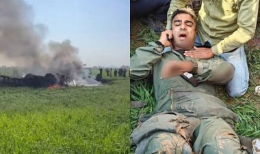 सेना का फाइटर प्लेन क्रैश, दो पायलट घायल, खेत में जा घुसा प्लेन