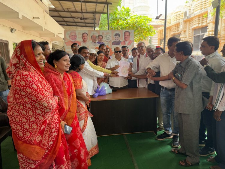 गाढ़ा समाज के लिए पृथक सामुदायिक भवन की मांग को लेकर विधायक श्री पुरंदर मिश्रा से प्रतिनिधिमंडल की भेंट