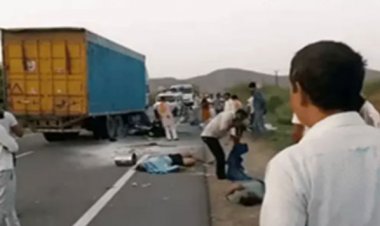 ट्रक और जीप की टक्कर में दुल्हन सहित 5 की मौत, दूल्हा गंभीर