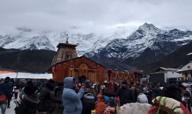 भारी बारिश के चलते चार धाम यात्रा 24 घंटों के लिए स्थगित