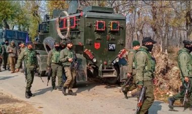 कुलगाम मुठभेड़ में दो जवान बलिदान, एक आतंकी ढेर