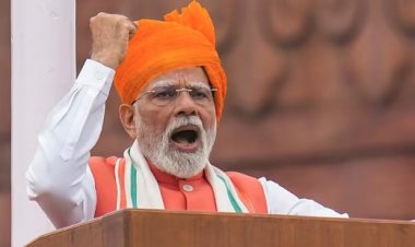 लाल किले की प्राचीर से पीएम मोदी ने बस्तर में नए सबेरे का किया स्वागत