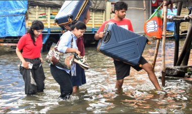कोलकाता में रिकॉर्ड तोड़ बारिश से हाहाकार, 10 की मौत