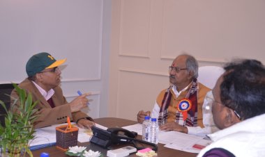 सांसद बृजमोहन अग्रवाल के दूरदर्शी नेतृत्व में राजधानी रायपुर को मिलेगा जाम-मुक्त भविष्य  जून 2026 में कुम्हारी टोल प्लाजा होगा पूरी तरह बंद, भारतमाला एक्सप्रेस-वे सहित ऐतिहासिक परियोजनाओं को मिली गति