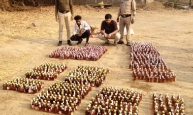 खरोरा में बड़ी कार्रवाई: 1008 पौवा अवैध शराब के साथ 3 आरोपी गिरफ्तार