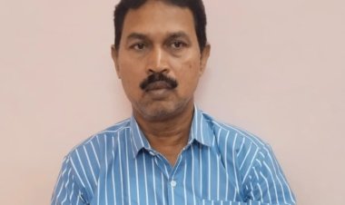 वेतन के बदले रिश्वत मांगने वाला खंड शिक्षा अधिकारी गिरफ्तार