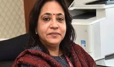 करेंसी टावर की लिफ्ट में 20 मिनट तक फंसी रहीं असिस्टेंट चीफ सेक्रेटरी...