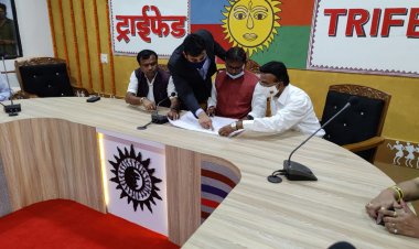 केंद्रीय जनजाति मंत्री श्री अर्जुन मुंडा ने एयरपोर्ट जगदलपुर में किया ट्राईफेड के आउटलेट का शुभारंभ