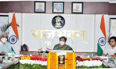 उच्च शिक्षा की गुणवत्ता बढ़ाने के लिए विश्वविद्यालयों को समन्वित रूप से ठोस प्रयास करने होंगे : राज्यपाल सुश्री उइके