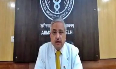 ओमीक्रोन हल्का संक्रमण, घबराएं नहीं, सतर्क रहें : दिल्ली एम्स निदेशक