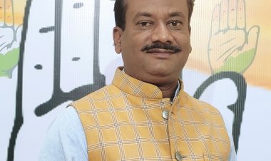 मोदी सरकार के कुनीतियों से बढ़ी बेरोजगारी के चलते 25,000 से अधिक ने खुदकुशी की
