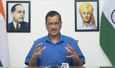 "केंद्र ने अमीर दोस्तों के कर्जे माफ कर, गरीबों पर बढ़ाया टैक्स का बोझ", मोदी सरकार पर बरसे अरविंद केजरीवाल