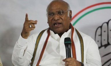 मल्लिकार्जुन खड़गे कांग्रेस के नए अध्यक्ष, 137 साल पुरानी पार्टी का 24 साल बाद पहला गैर-गांधी मुखिया