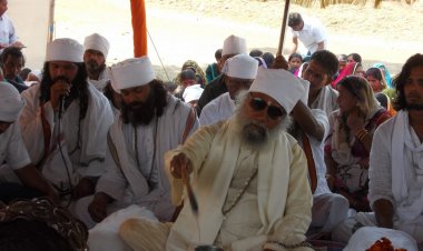 साभार सद्विप्र समाज सेवा एवं सदगुरु कबीर सेना के संस्थापक सद्गुरु स्वामी कृष्णानंद जी महाराज जी की अनमोल कृति रहस्यमय लोक से