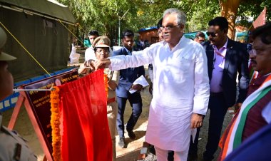 मुख्यमंत्री  भूपेश बघेल ने मयाली में मिट्टी के मड हाऊस का किया शुभारंभ