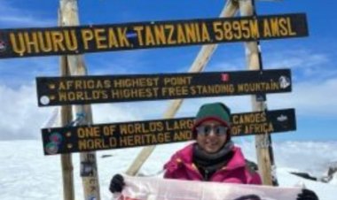 ऑटो चालक की बेटी ने अफ्रीका महाद्वीप की सबसे ऊँची चोटी पर फहराया तिरंगा, CM विष्णु देव साय ने दी शाबाशी