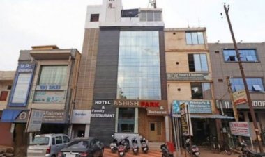 होटल के कमरे में मिली पिता की लाश, बेटी से मिलने पहुंचे थे भिलाई