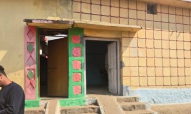 पिस्टल और तलवार की नोक पर घर वालों को बंधक बनाकर लाखों रुपए की डकैती