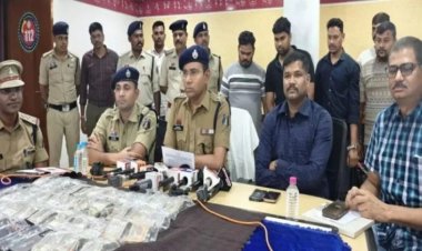 रायपुर  कपड़ा शोरूम में 30 लाख की चोरी का खुलासा, बुर्के वाला चोर 3 साथियों के साथ गिरफ्तार