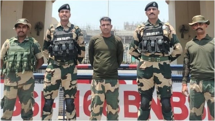 21 दिन बाद पाकिस्तान ने BSF जवान पूर्णम कुमार शॉ को लौटाया