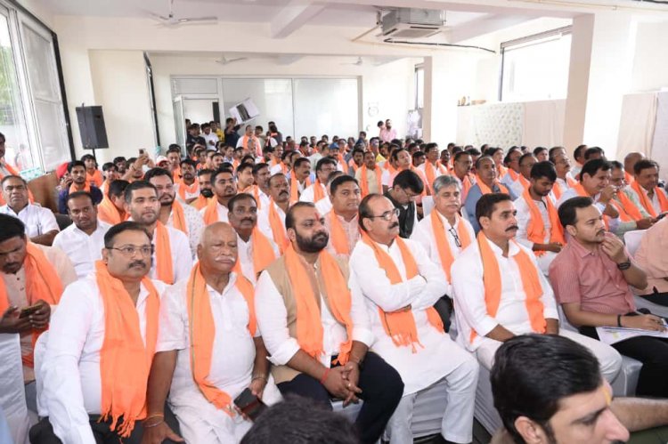 प्लास्टिक कचरे के बदले भोजन देने वाली अनोखी पहल ‘गार्बेज कैफे’ को देशभर में मिली पहचान