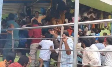 काशीबुग्गा स्थित वेंकटेश्वर स्वामी मंदिर में भगदड़: 7 की मौत, कई घायल...