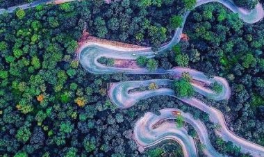 केशकाल घाट में लगा जाम: दो ट्रेलरों की टक्कर से घंटों बाधित हुआ आवागमन