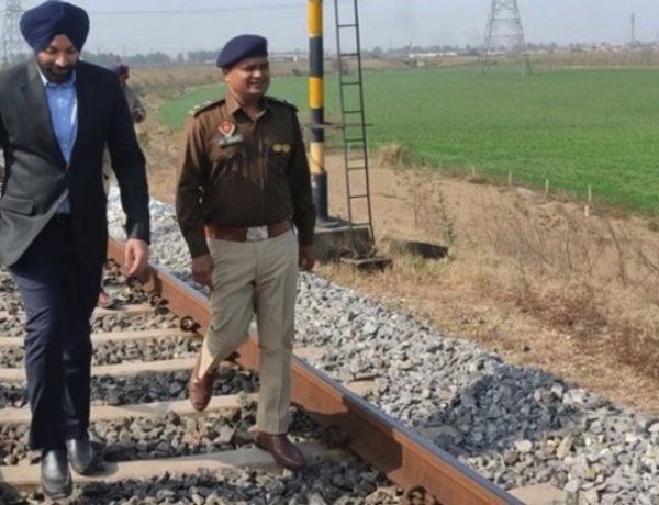 गणतंत्र दिवस से पहले पंजाब में रेल लाइन पर धमाका, जांच में जुटी सुरक्षा एजेंसियां