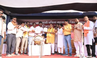 युवाओं के उत्साह के बीच विधायक पुरंदर मिश्रा ने बढ़ाया खिलाड़ियों का हौसला, उत्कल क्रिकेट टूर्नामेंट का फाइनल बना यादगार