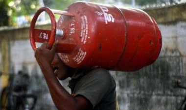 LPG उपभोक्ता तुरंत कराएं e-KYC, अन्यथा रुक सकती है गैस और सब्सिडी